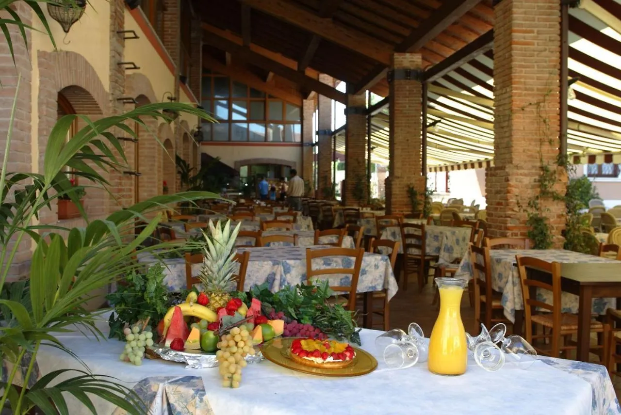 Apartments In Peschiera Del Garda 22097 Ιταλία