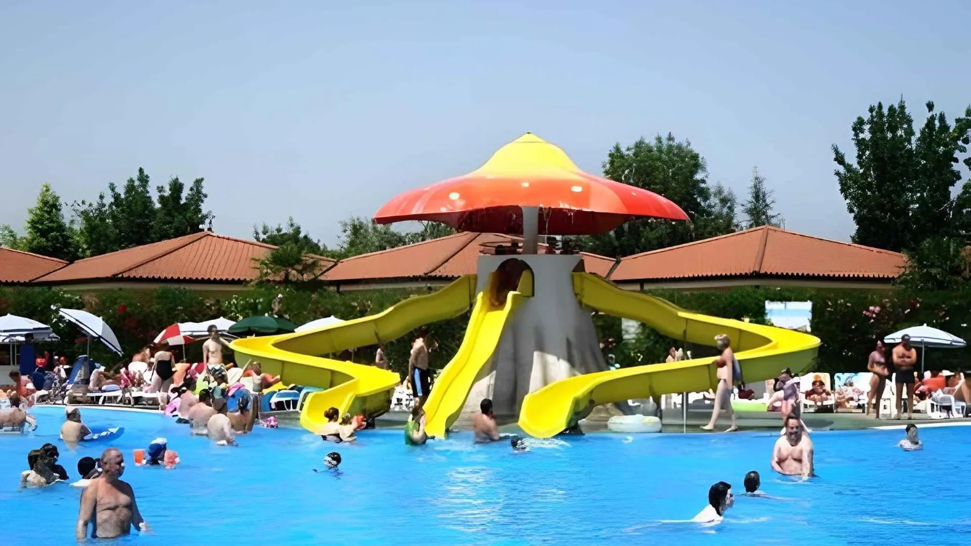 Apartments In Peschiera Del Garda 22097 Italy